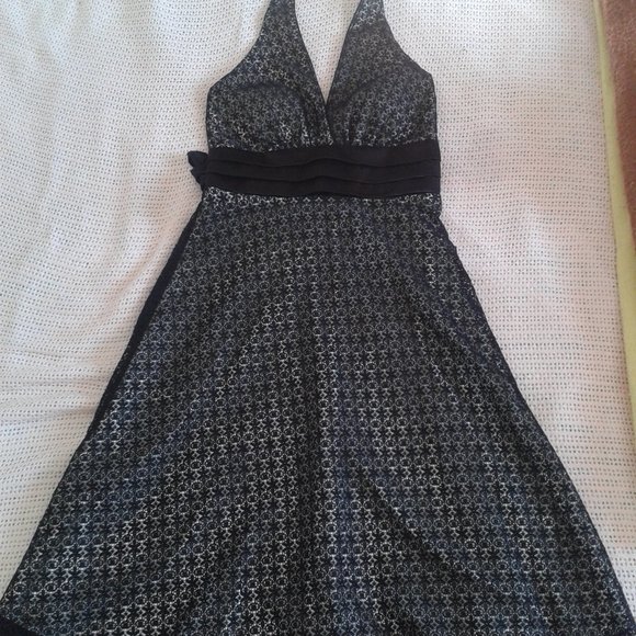 le chateau Dresses & Skirts - Black Lace Dress